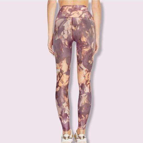 Wildfox Harper Tank and Ink Wash Leggings - Picture 9 of 11